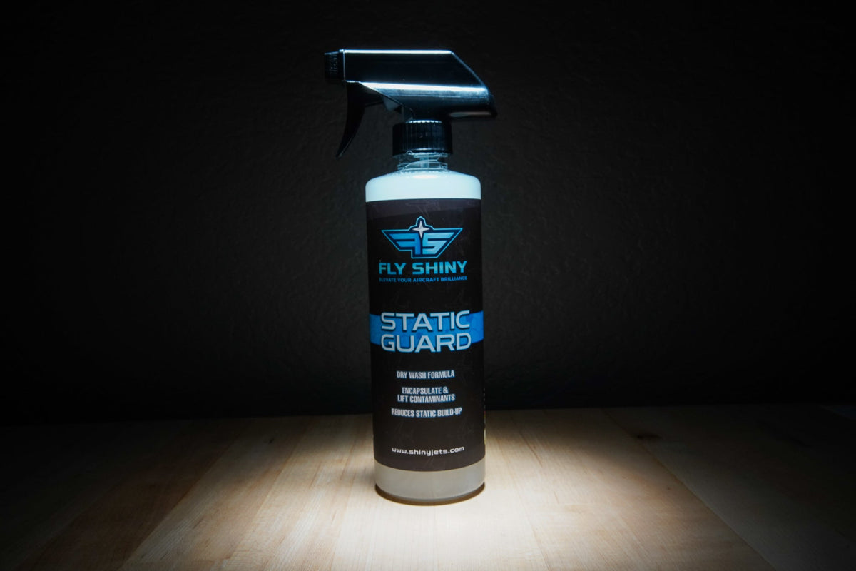 Fly Shiny Static Guard – Advanced anti-static treatment for aircraft surfaces, reducing dust and debris buildup while enhancing cleanliness and protection.